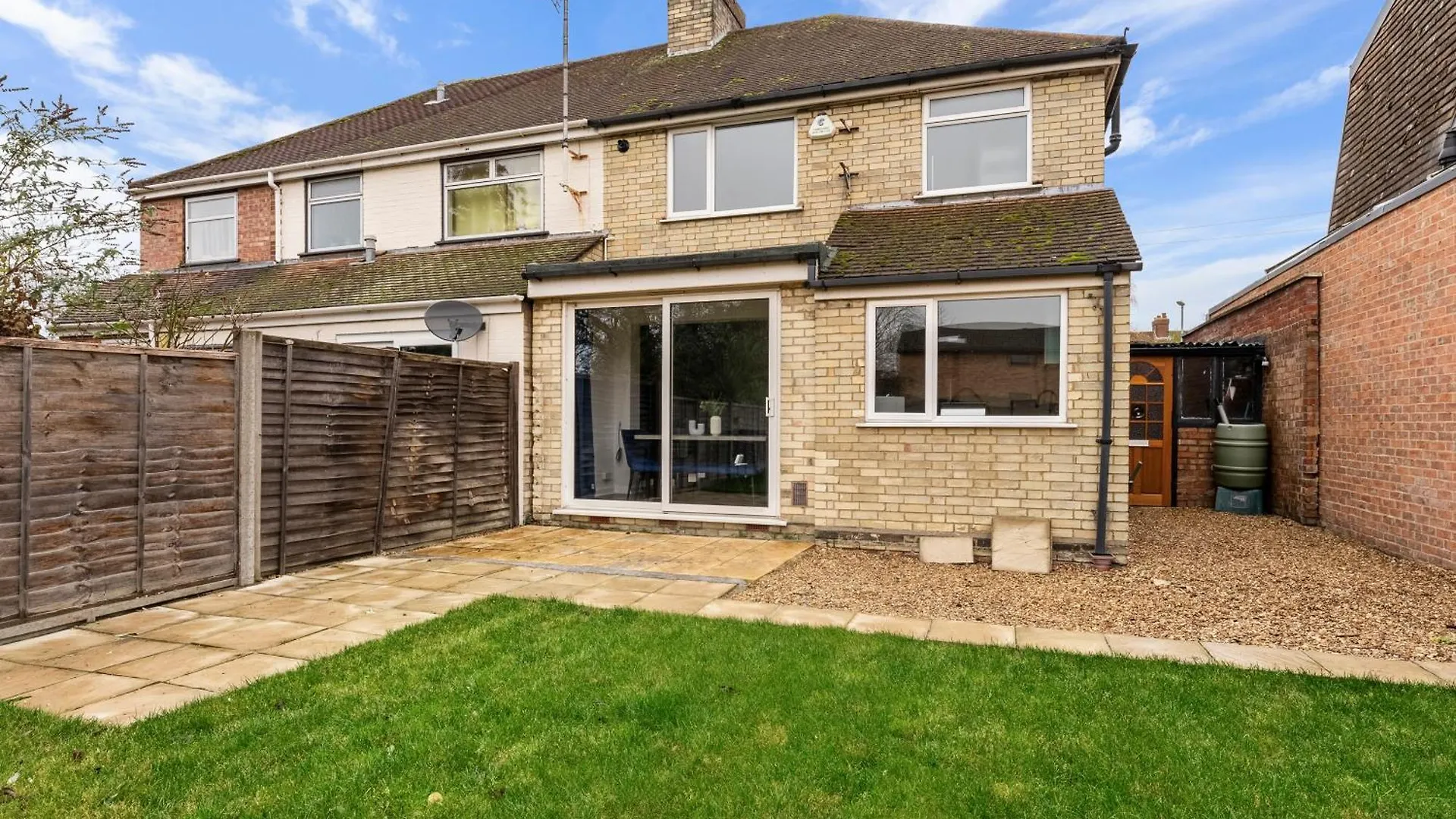 Villa Gorgeous Abode In Cambridge - Pet Friendly!
